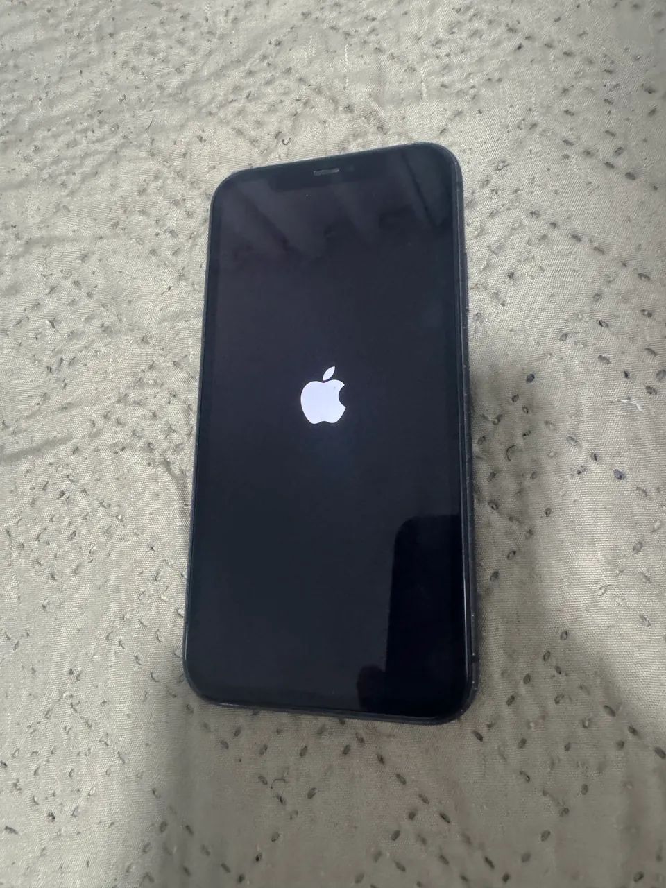 IPHONE 11 64 gb