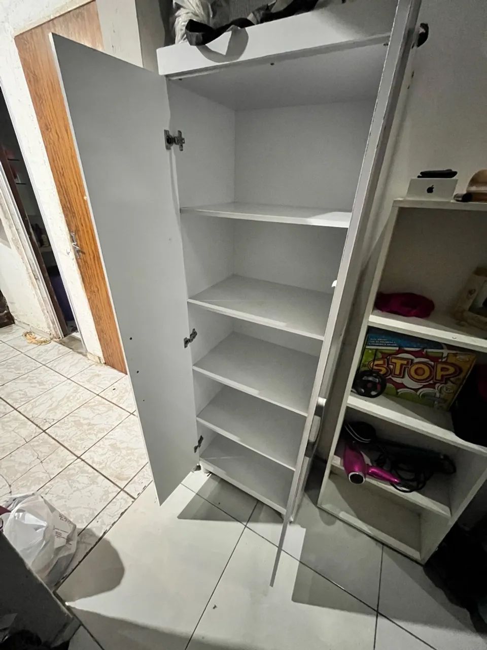 Armário guarda roupa 