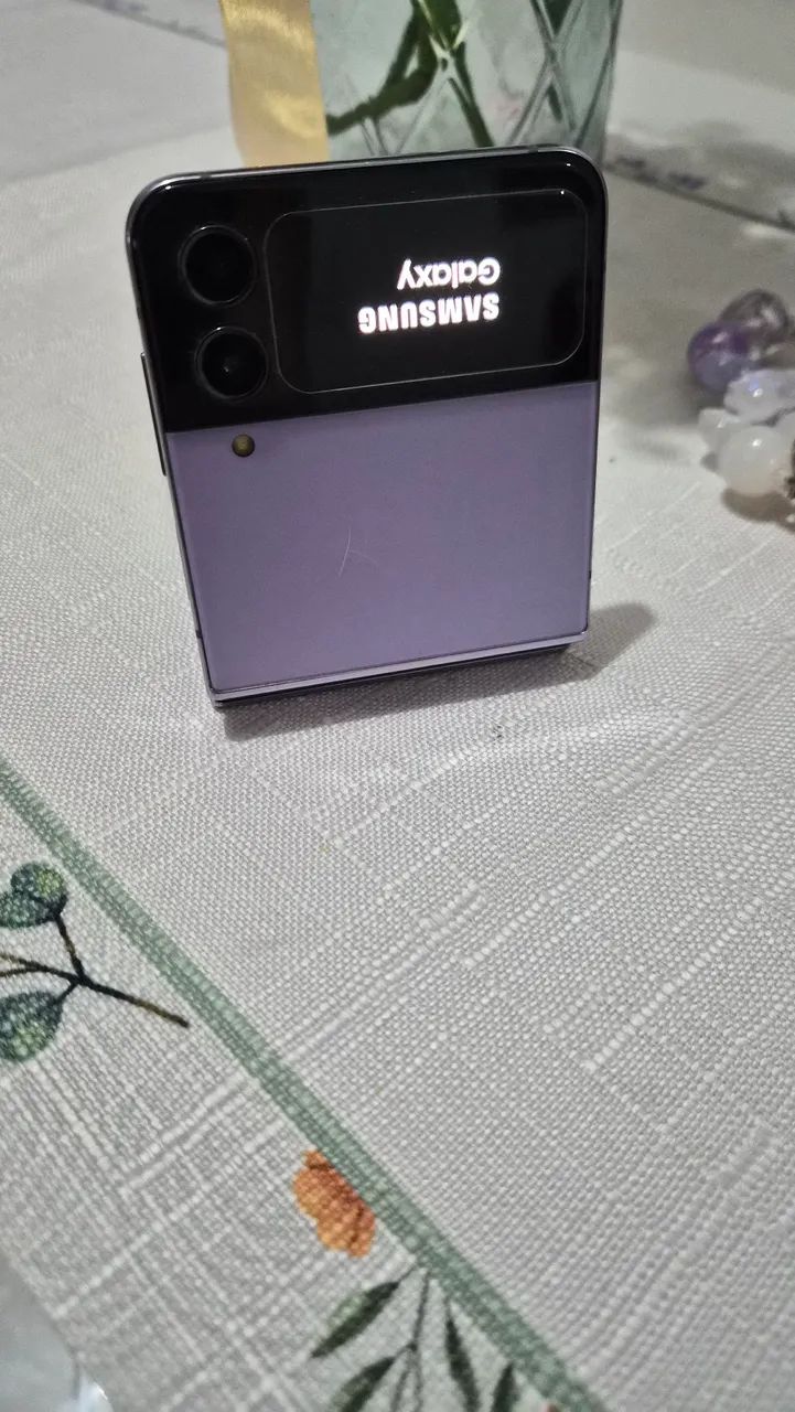 Z flip4 - Defeito (tela)