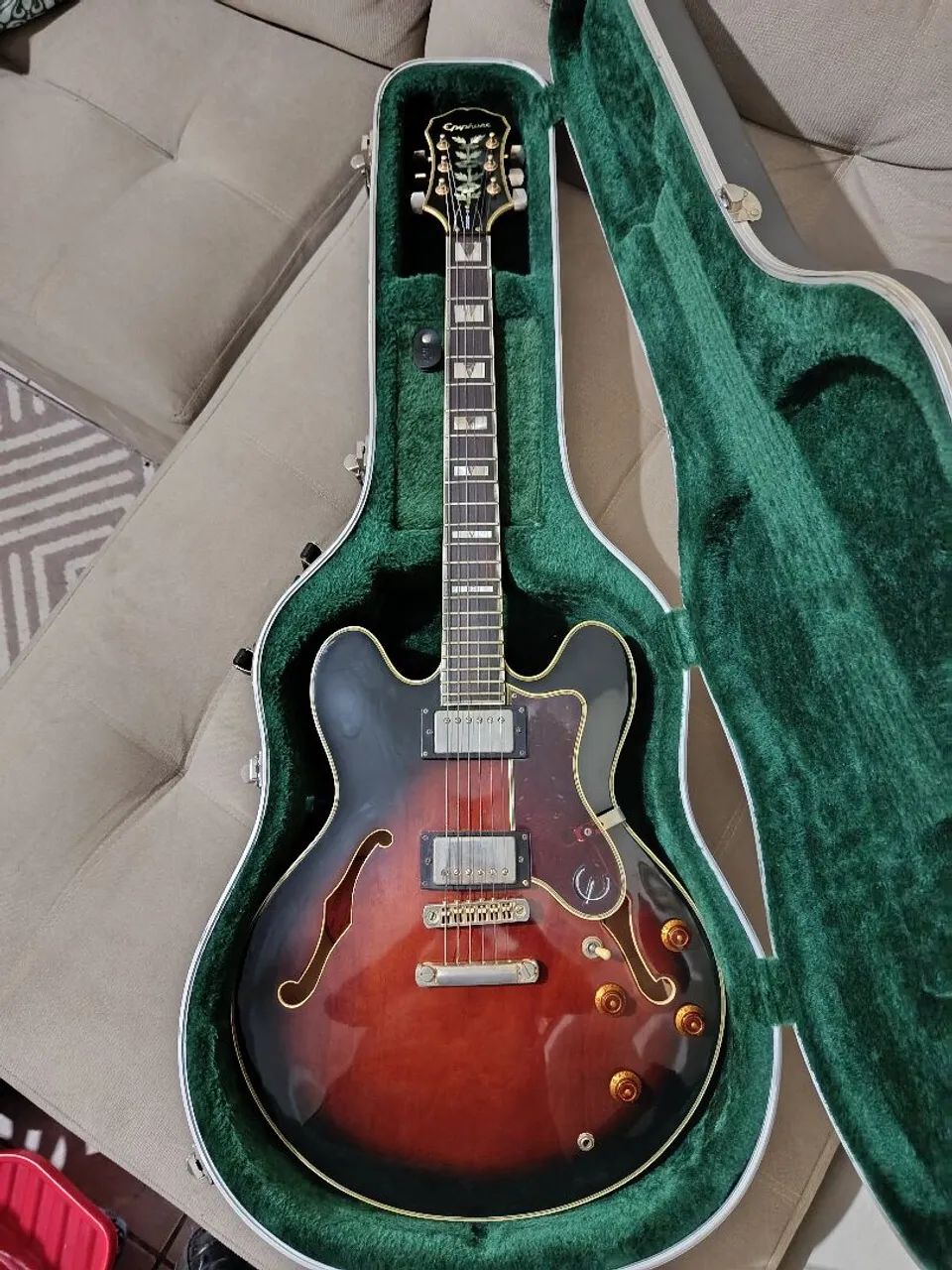 Guitarra Epiphone Sheraton ii (korea) 1998 (n Gibson, Fender, Boss