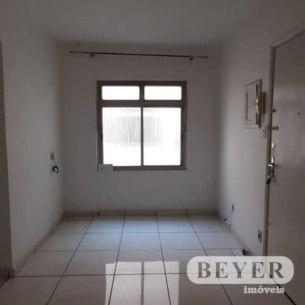 Apto Próximo ao Metrô!!!