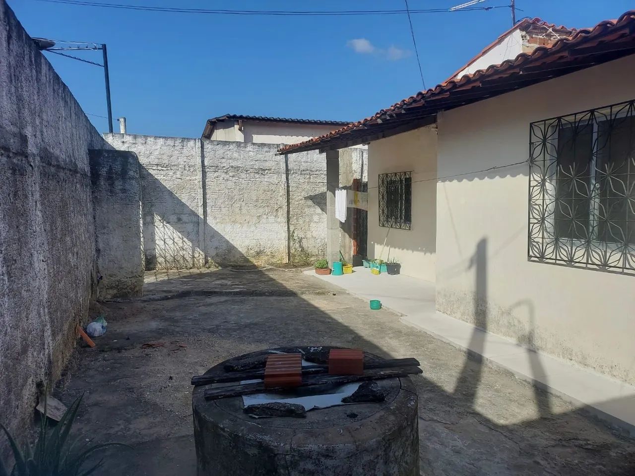 Casa bem localizada - Foto 2