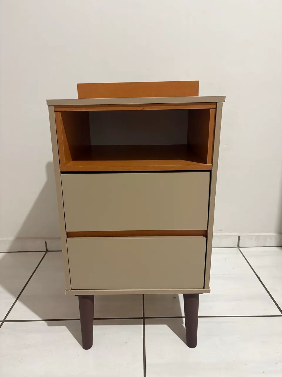 Mesa de cama