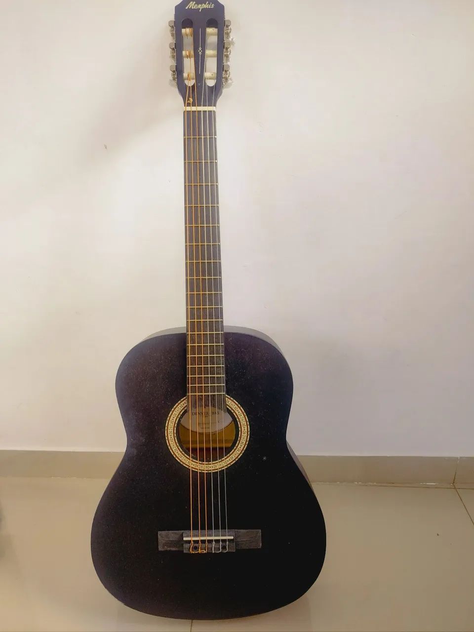 Vendo Violão Menphis