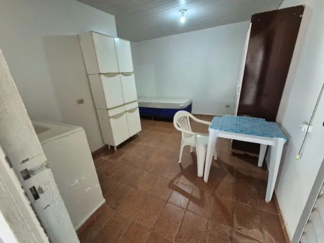 Quarto com banheiro - Foto 3