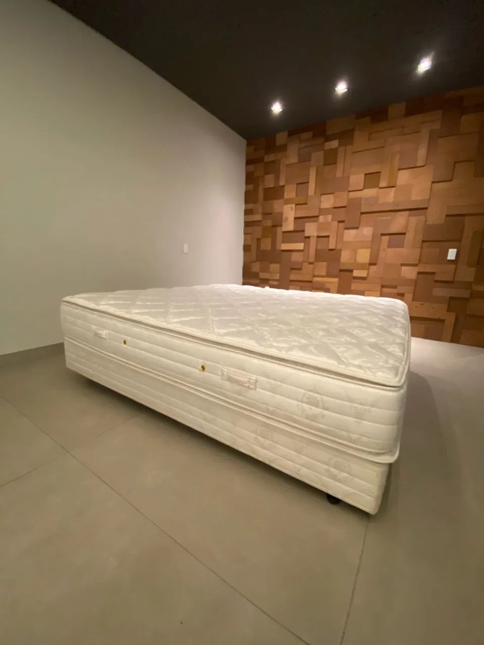 Cama box 
