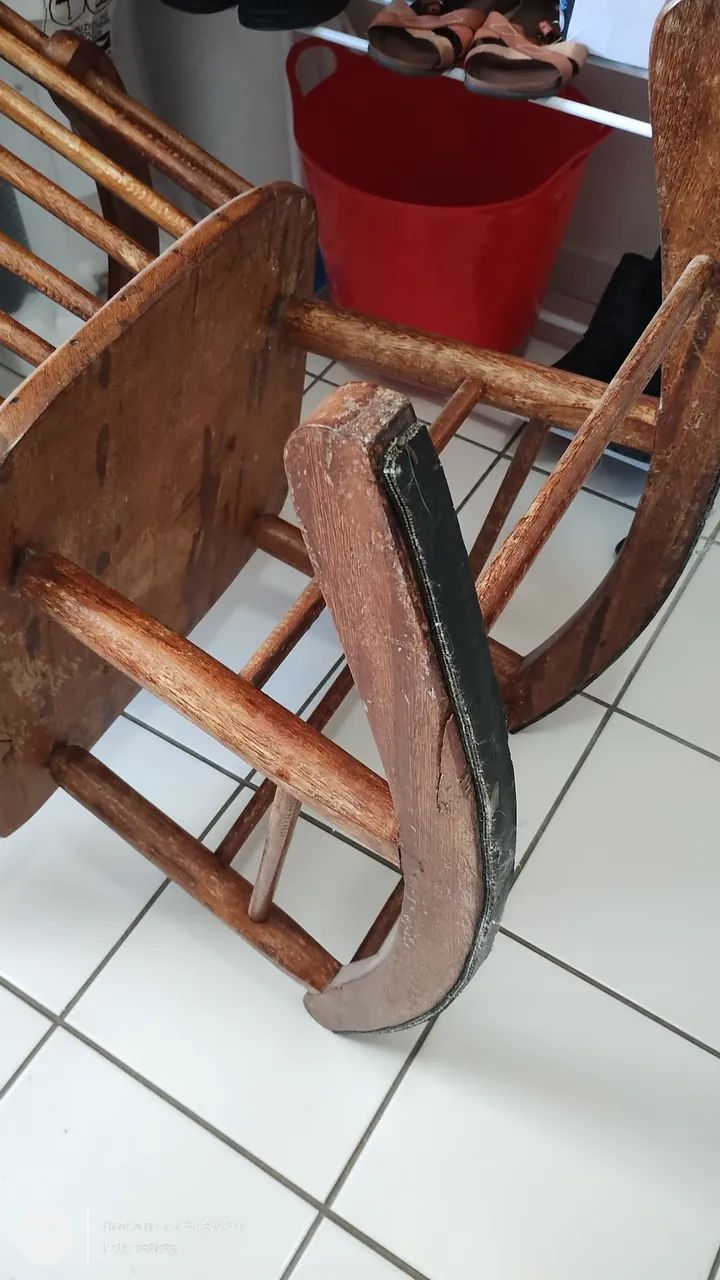 Poltrona de Balanço em Madeira - Foto 3