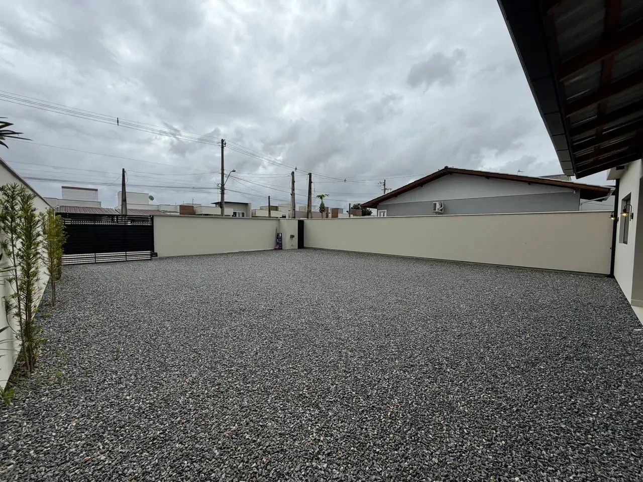 Casa com amplo terreno à venda em Tijucas/SC - Foto 3