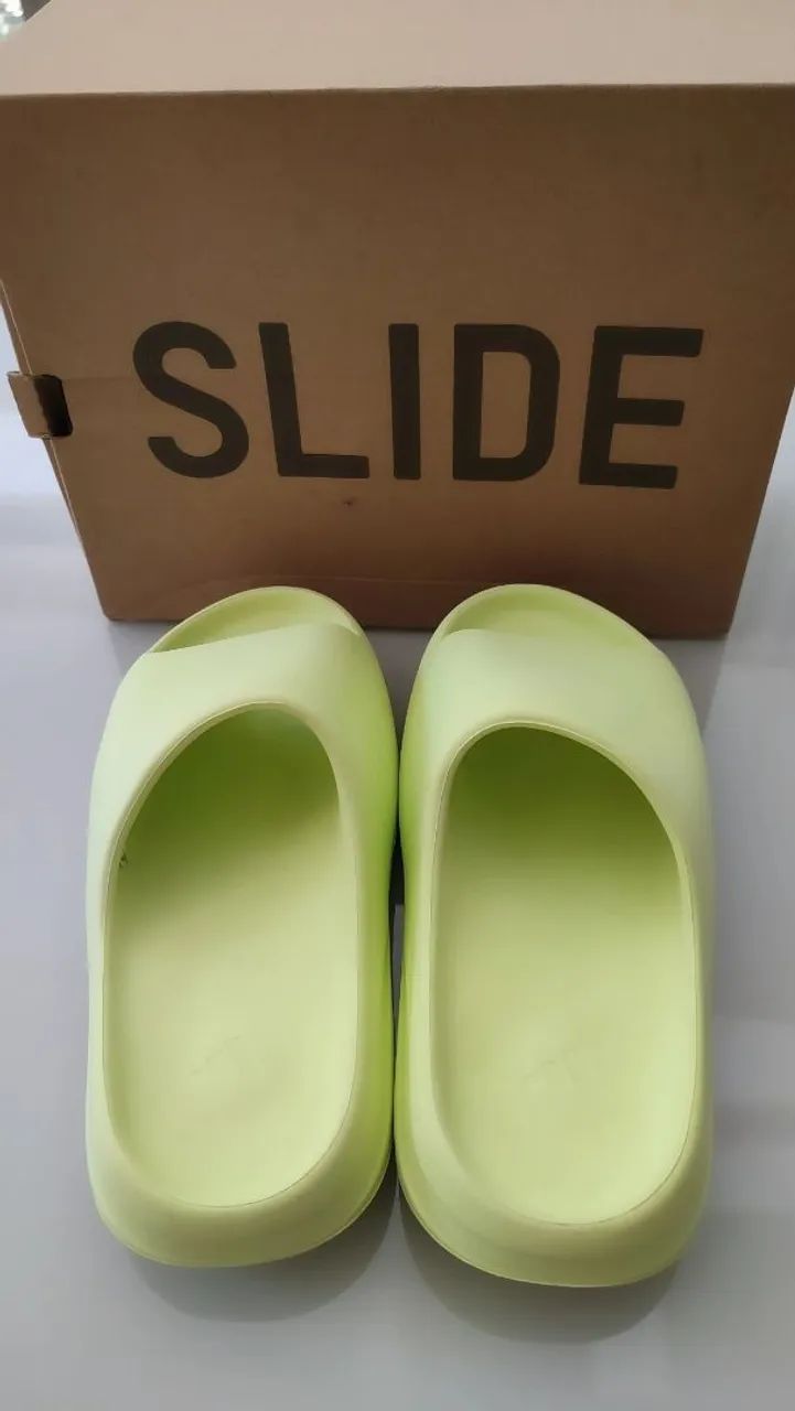 Adidas Yeezy Slide. - Foto 3