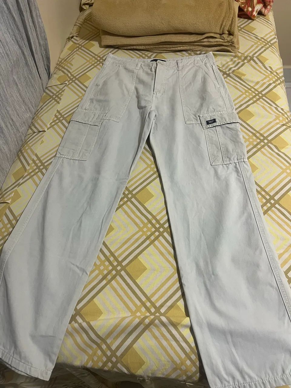 calça cargo bege - Foto 2