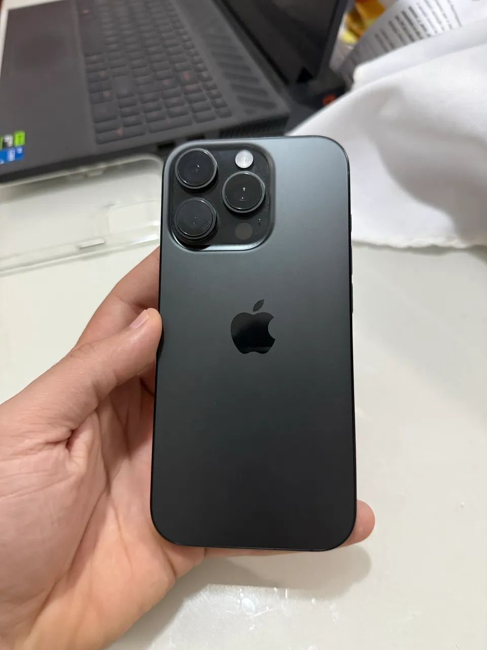 iPhone 16 pro 128gb