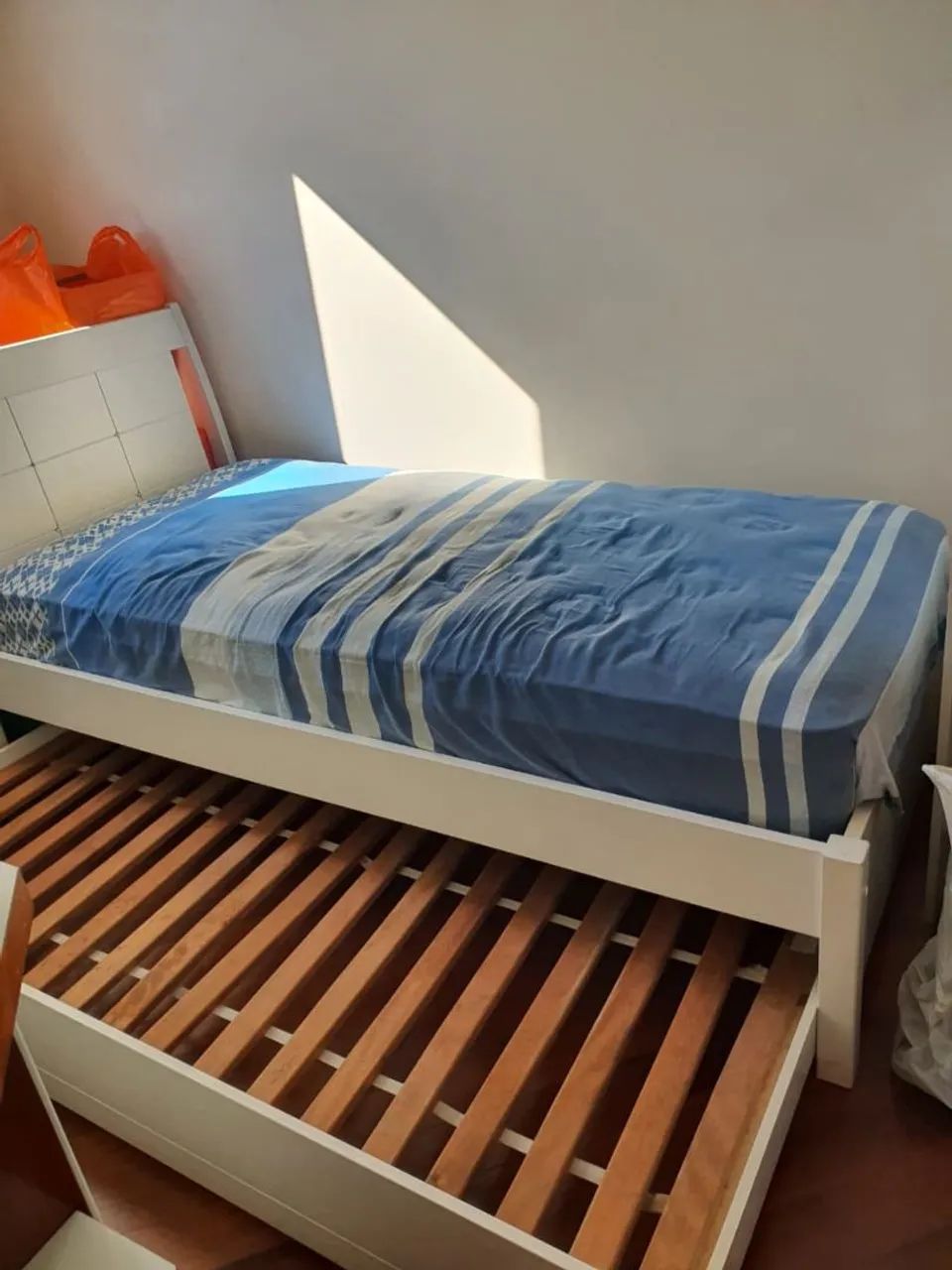 Bicama semi novo e colchão 