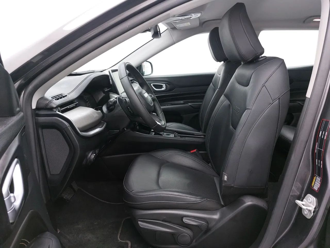Jeep Compass LONG. T270 1.3 TB 4x2 Flex Aut., foto 15 de 17