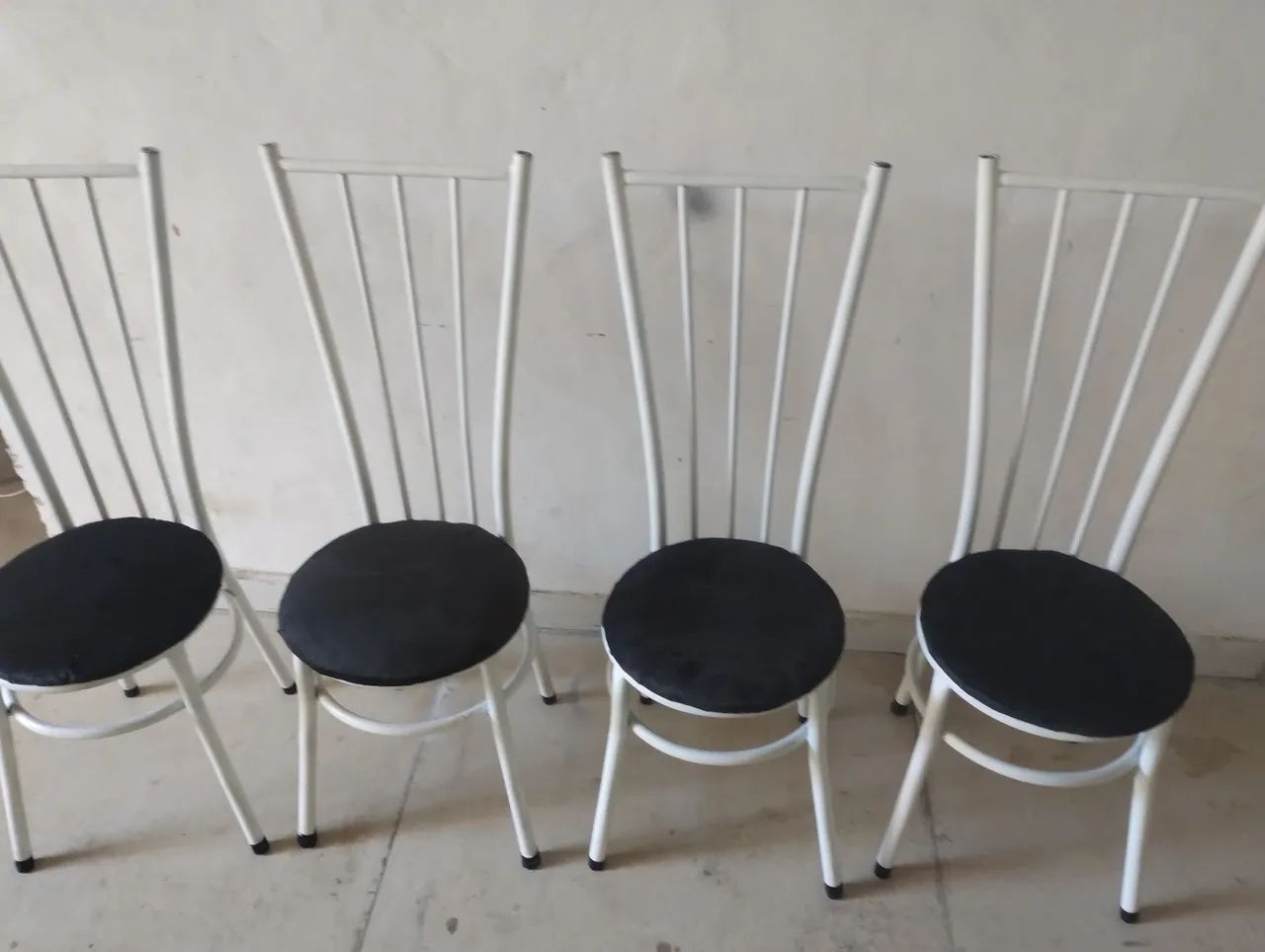 ENTREGO, conjunto de 4 cadeiras de aço  - Foto 3