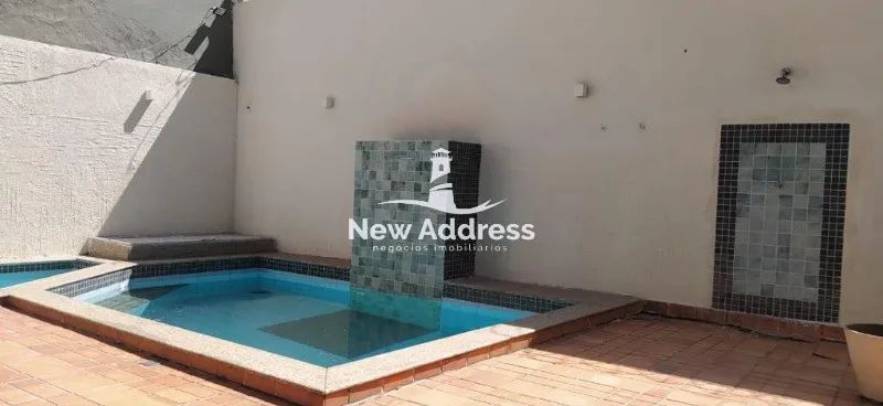 Casa Duplex à venda com 4 quartos e 2 suítes na Barra do Jucu - Vila Velha