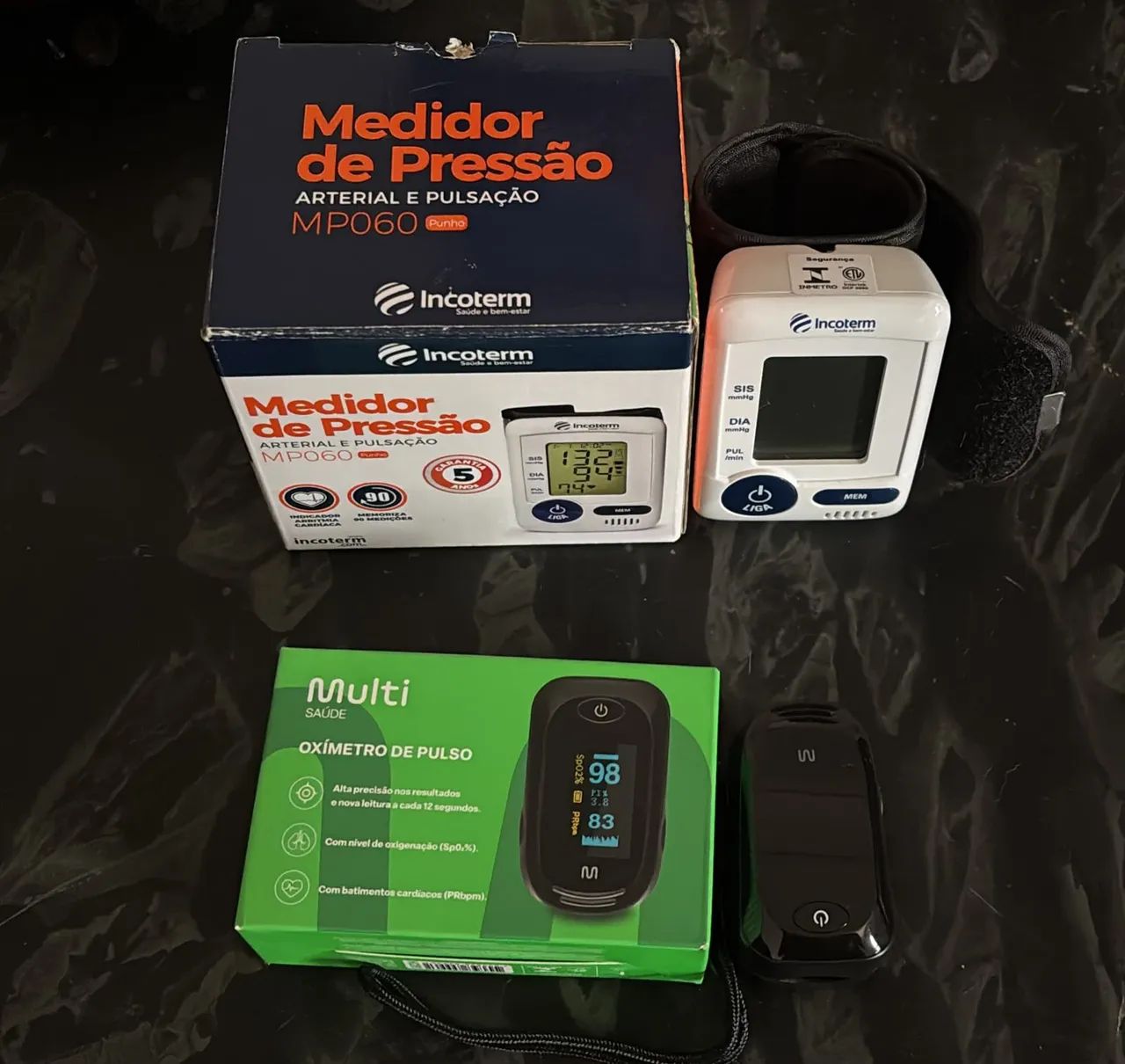 Kit oximetro e medidor de pressão
