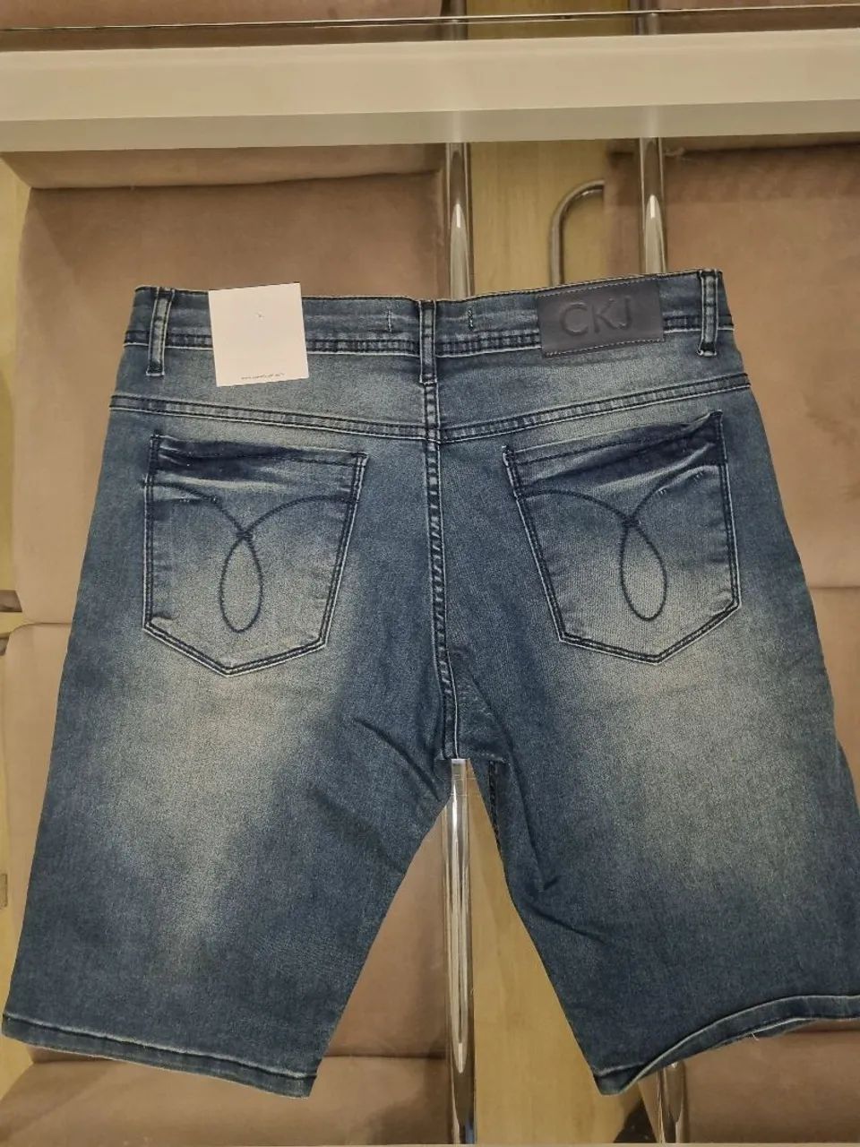 Shorts Jeans Calvin Klein - Foto 3