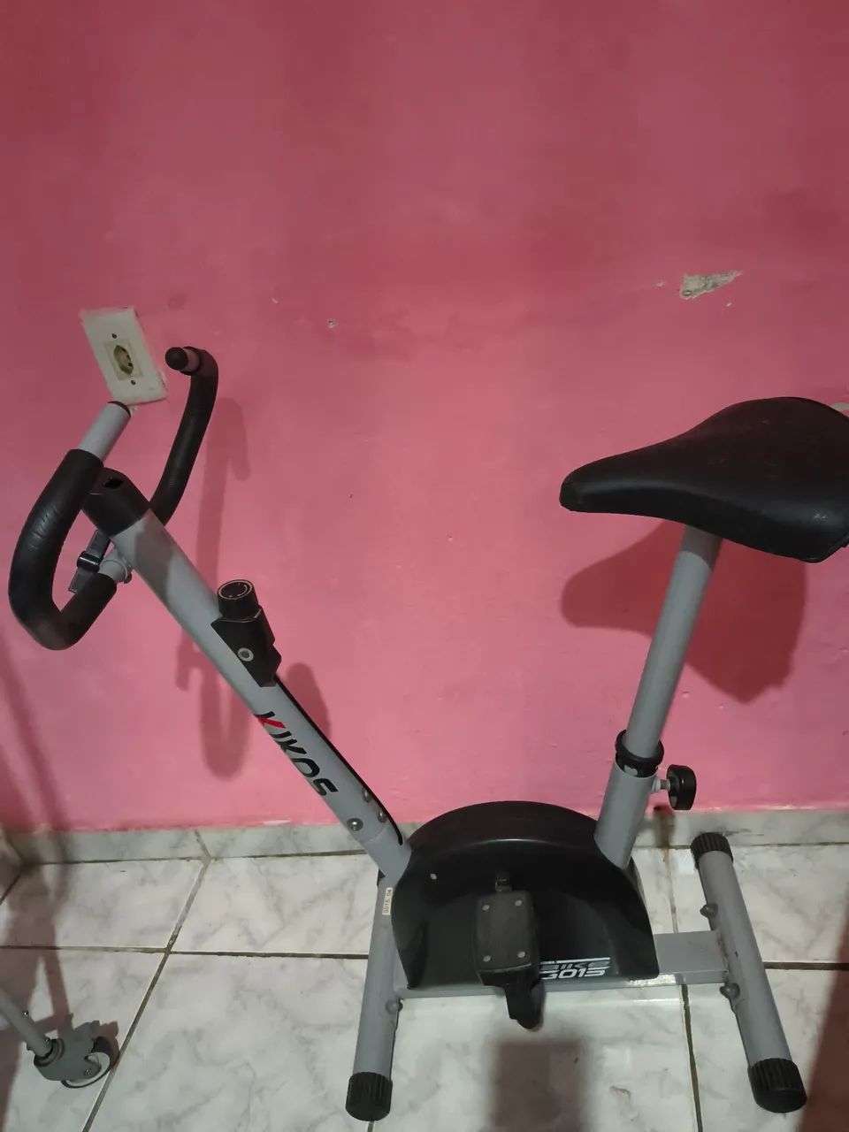 Bicicleta ergométrica conservada era300 agora 250 - Foto 3