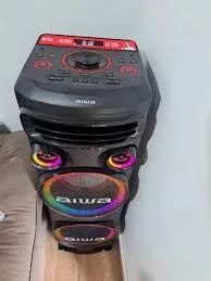 CAIXA DE SOM AIWA USADA 