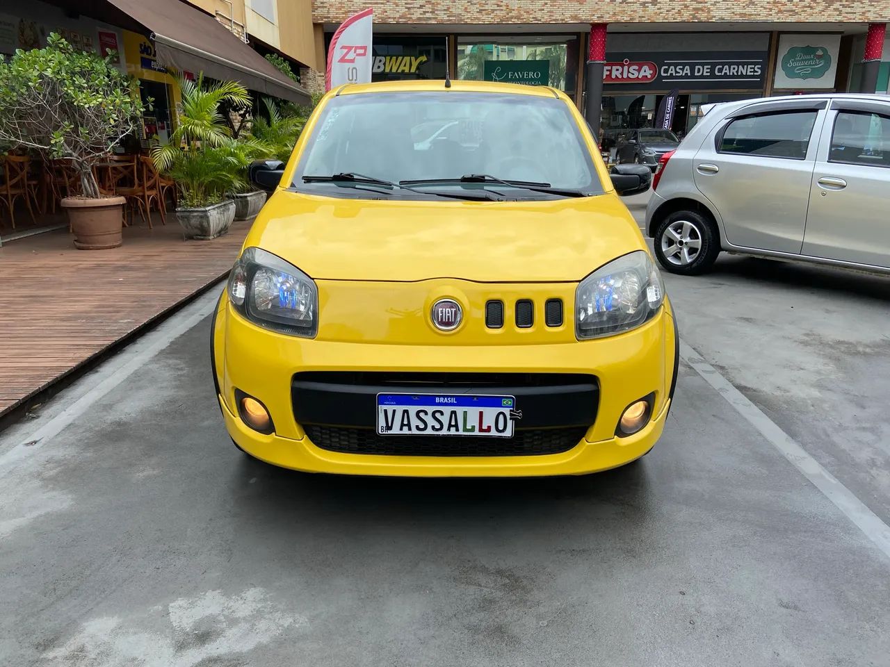 Fiat Uno Sporting 1.4 EVO Fire Flex 8V 4P 2013 - Foto 2