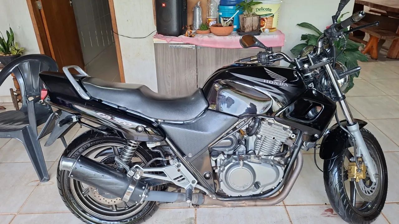 Moto CB 500 
