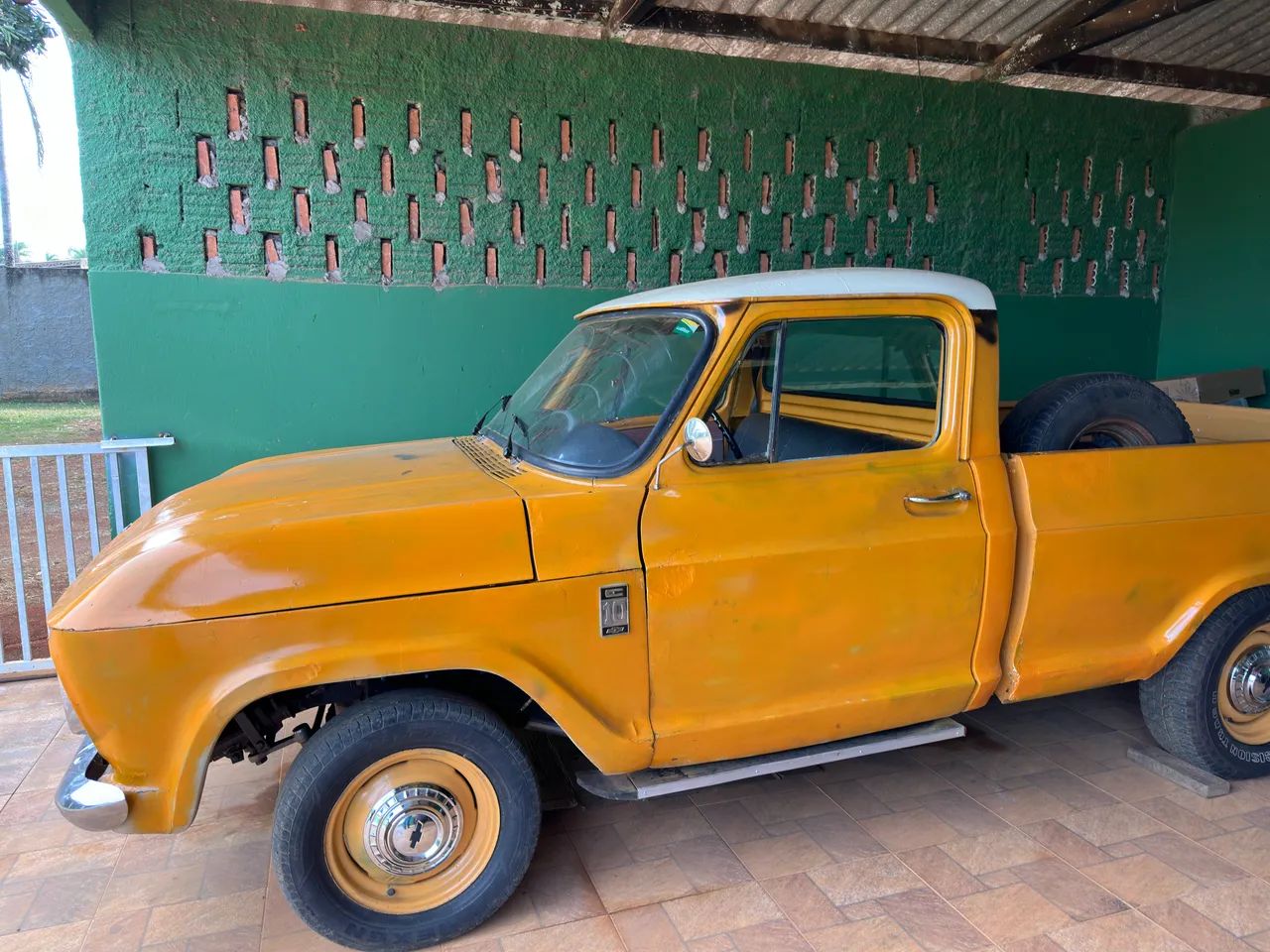 Chevrolet C-10 2.5/4.1 1976