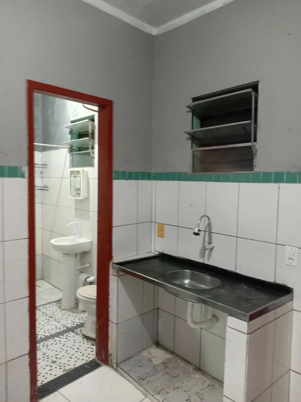 Alugo casa de 2 quartos - Foto 2