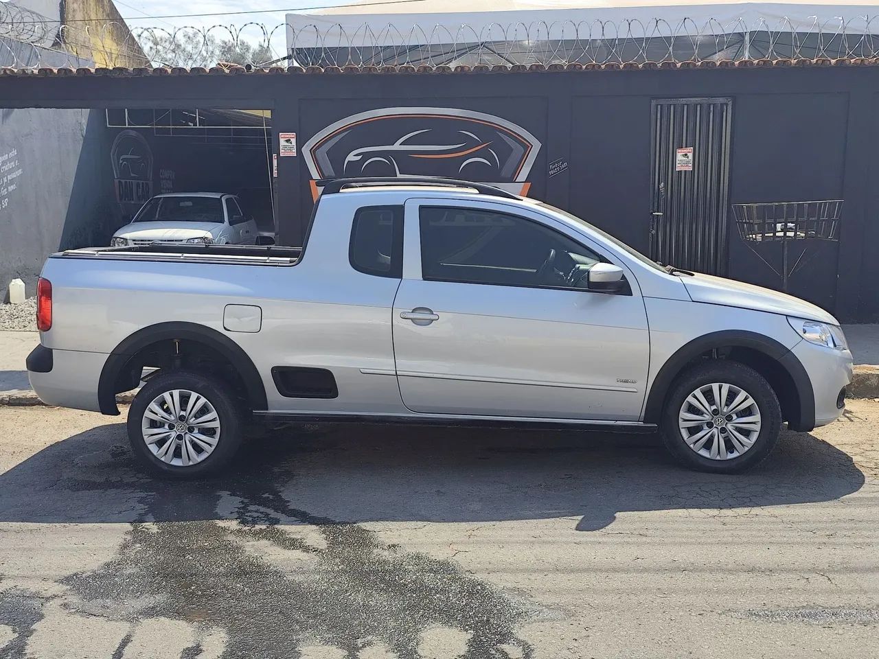 Volkswagen Saveiro Saveiro 1.6 Mi Total Flex 8V CE 2013