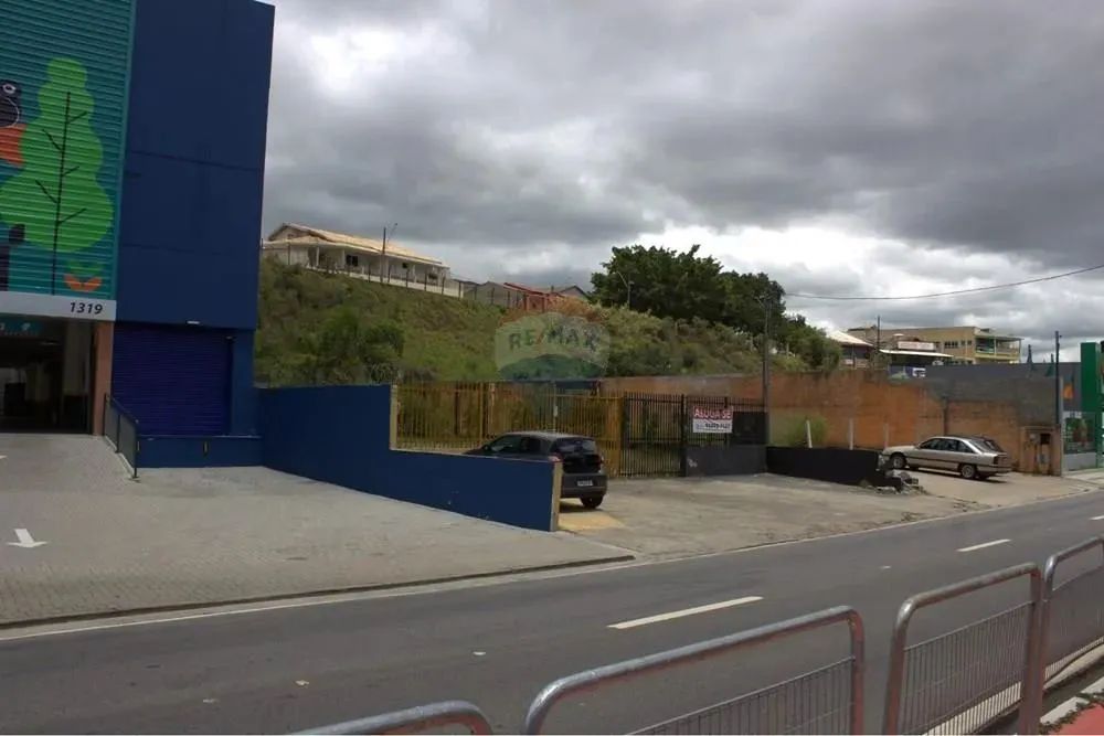 Terreno com 840m². Área livre. - Foto 4