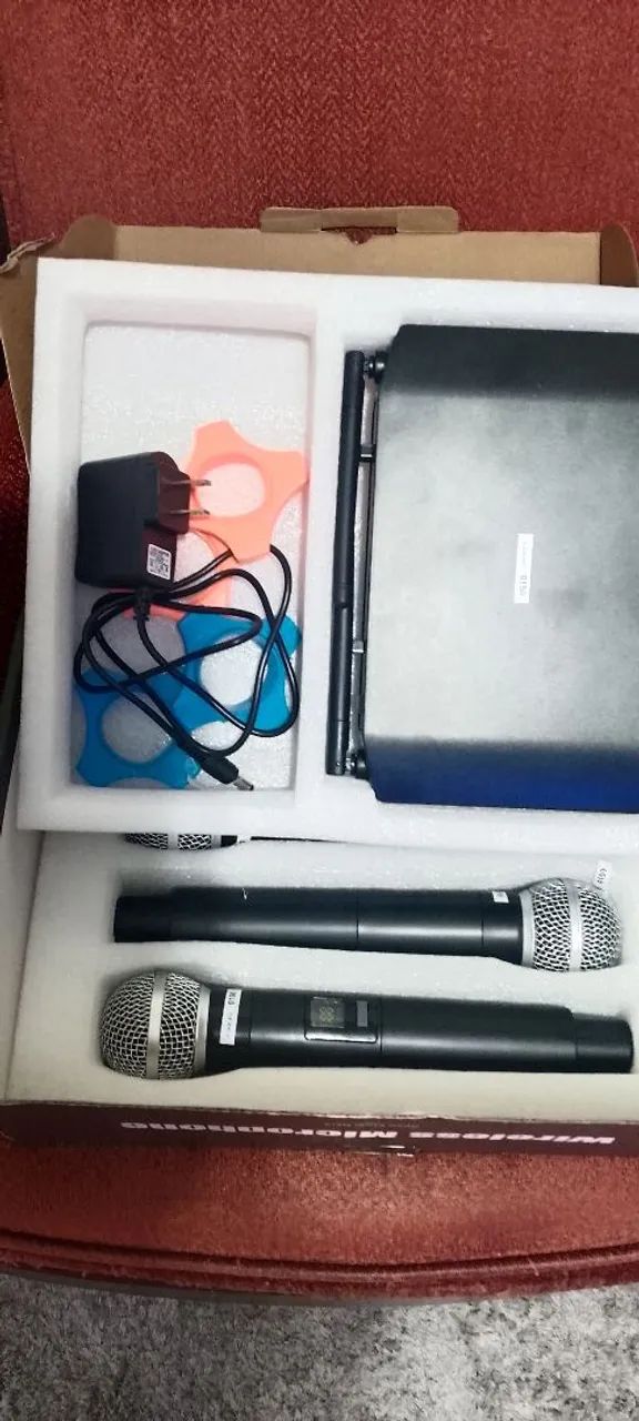 Microfone sem fio com 4 canais - Foto 4