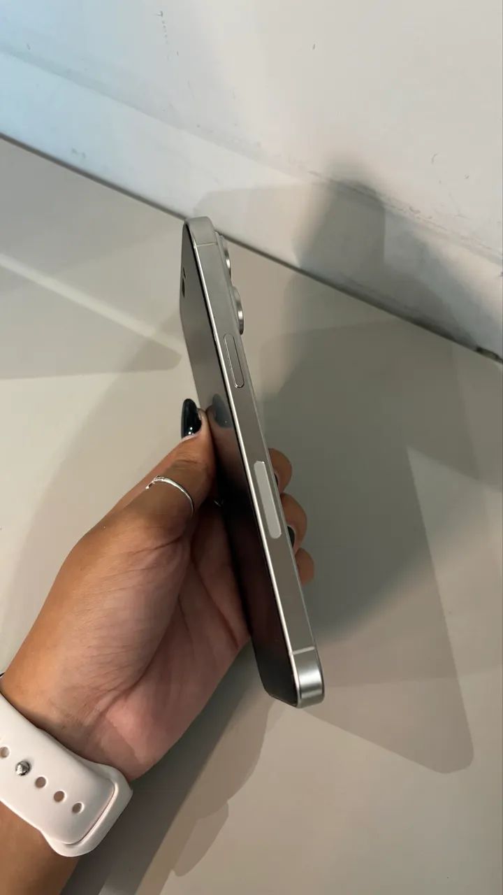IPHONE 15 PRO MAX - 256gb - SILVER - Foto 5