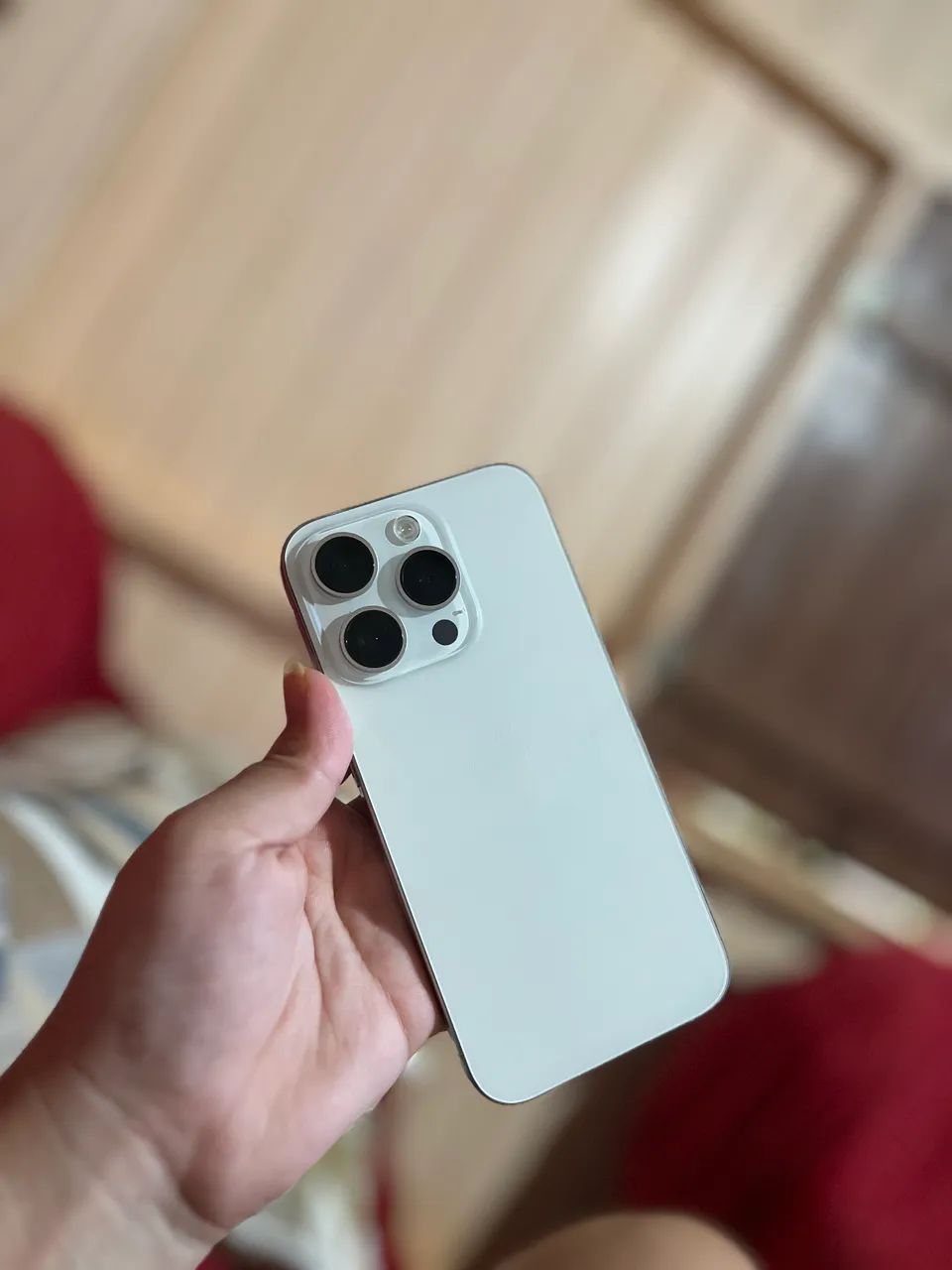 iPhone 15 PRO - Foto 4