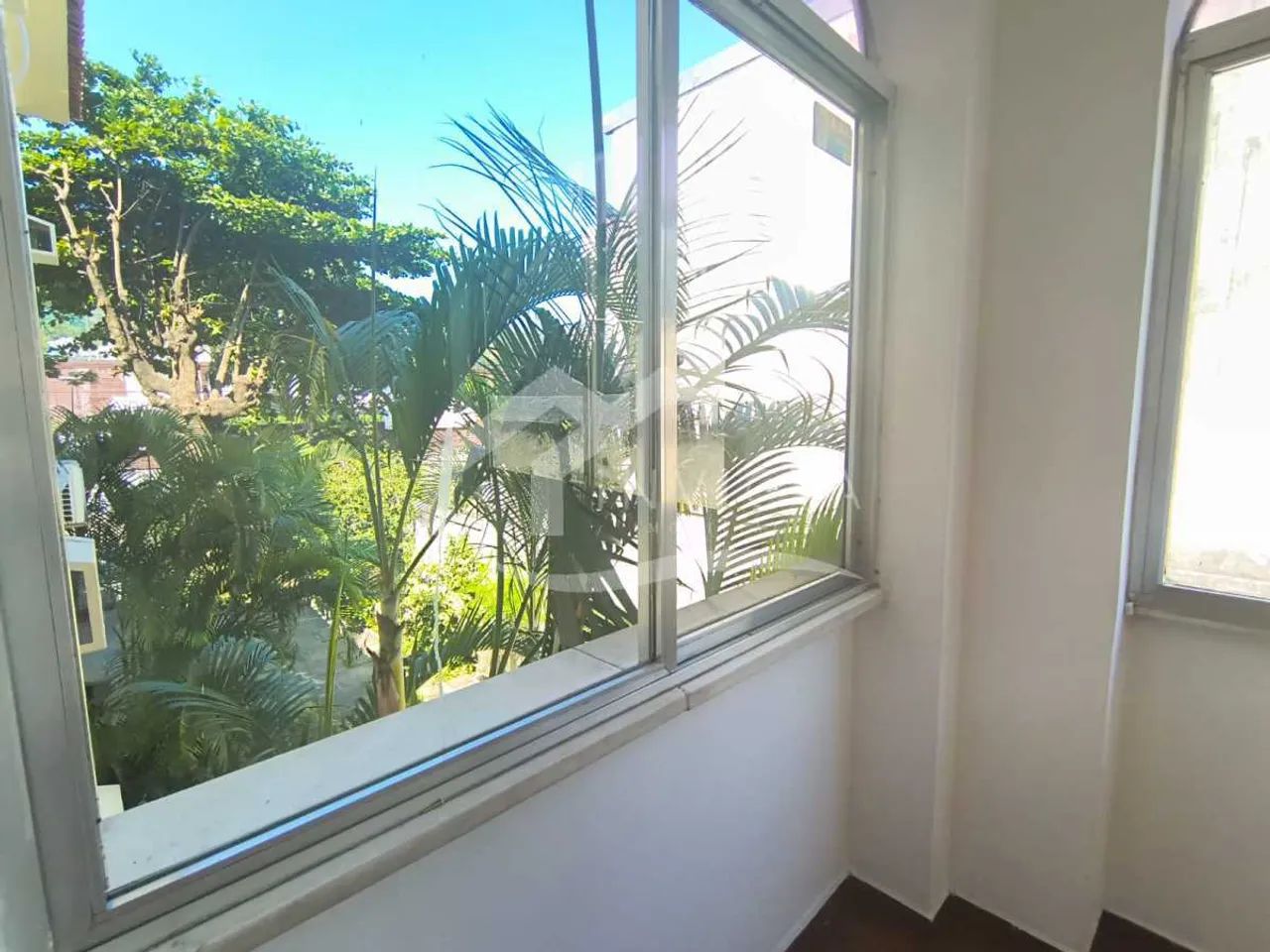 2 Quartos, uma vaga e uma super varanda. - Foto 5