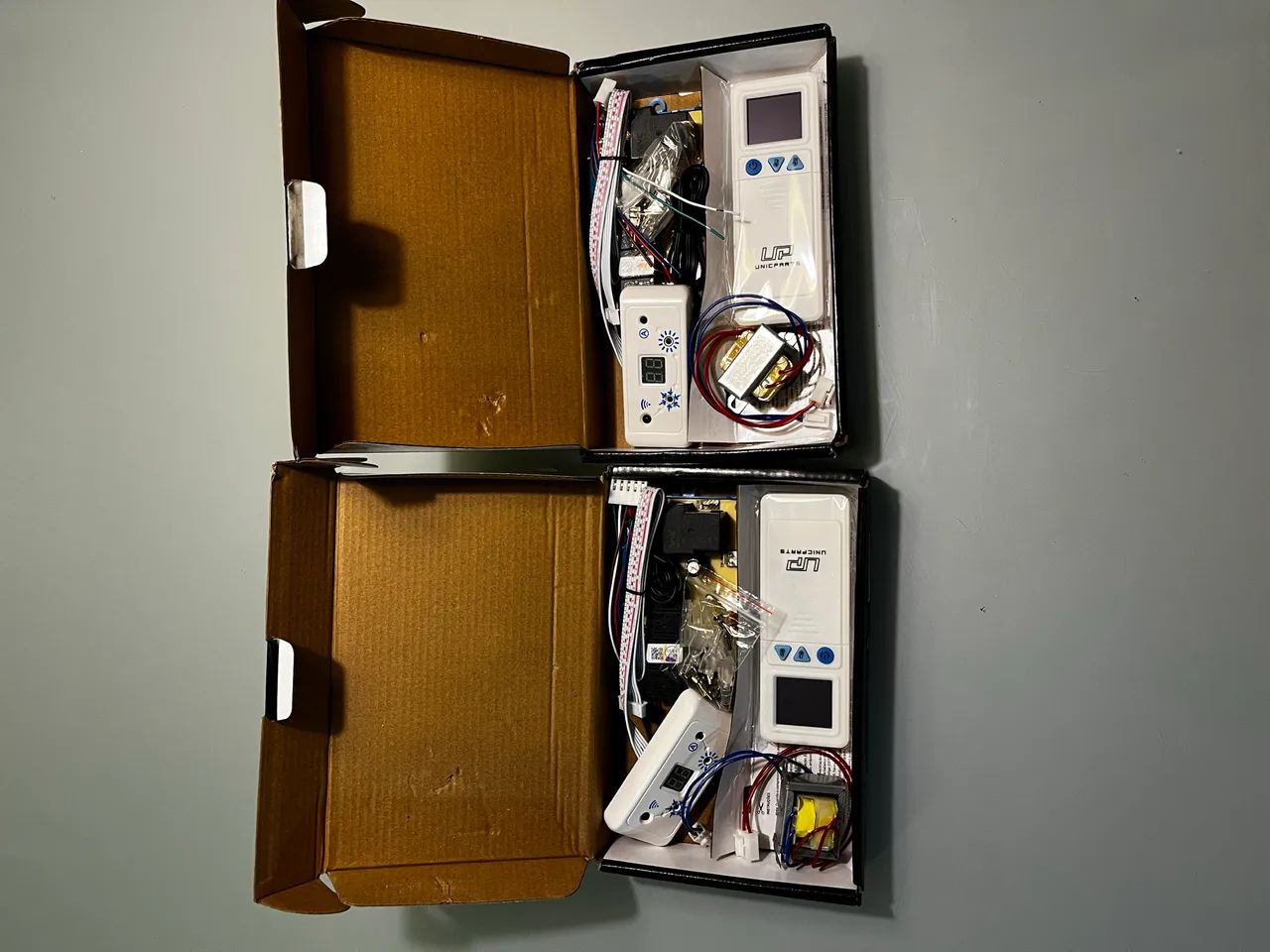 Placa Nova ar condicionado split universal 