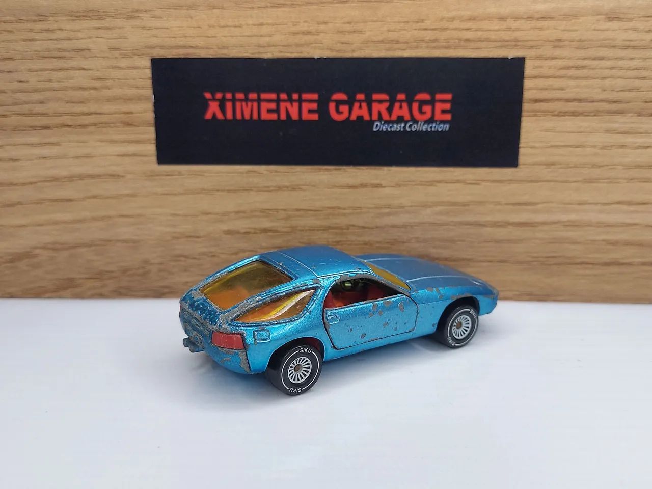 Porsche 928 Siku Germany  - Foto 3