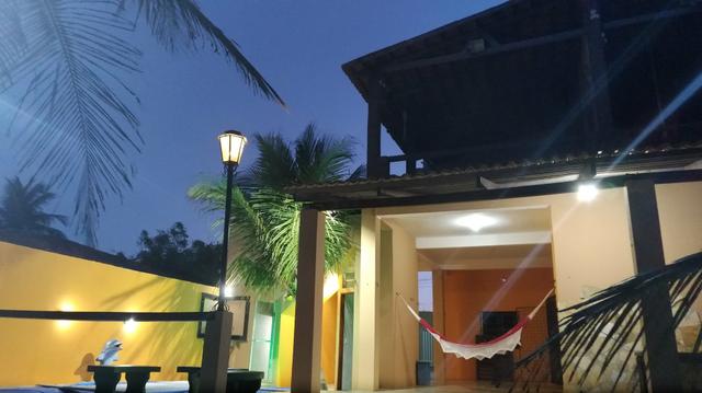 Casa DUPLEX à BEIRA MAR com PISCINA . 7 SUÍTES. Estrutura para POUSADA ou Residência