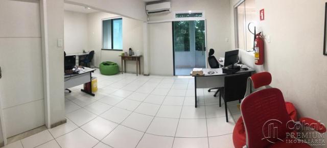 Casa na coroa do meio localizada em area comercial