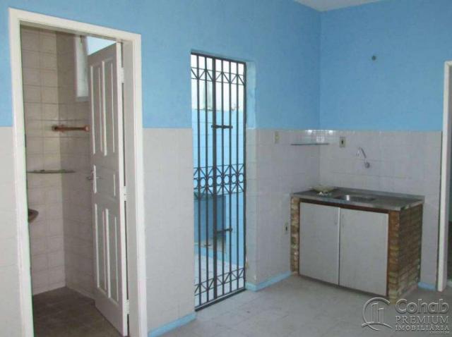 Casa no bairro 18 do forte - Foto 2