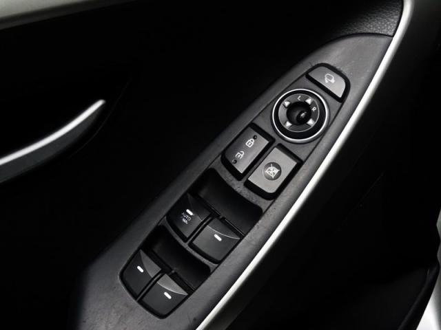 HYUNDAI I30 2013/2014 1.8 MPI 16V GASOLINA 4P AUTOMATICO - Foto 13