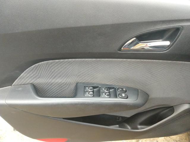 Hyundai Hb20 1.6 Premium 2014 Automático/ 3 Mil Abaixo da fipe - Foto 11