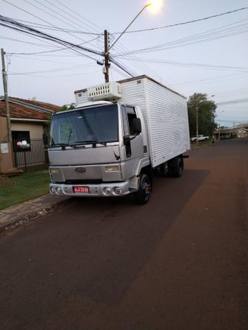 Ford Cargo 815 Agregado