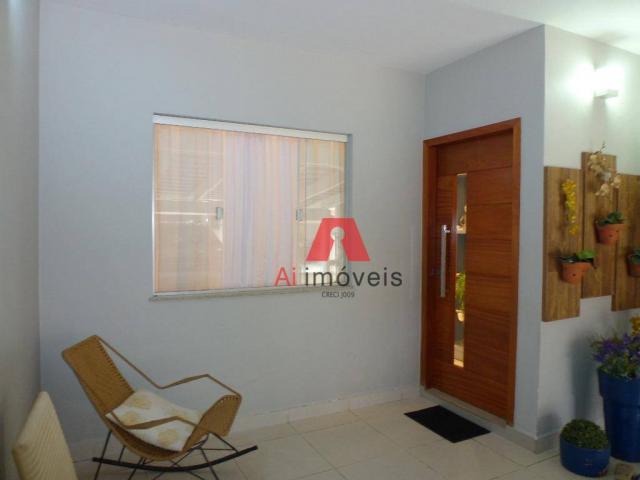 Belíssima casa em fino acabamento, com 03 dormitórios em condomínio fechado. - Foto 5