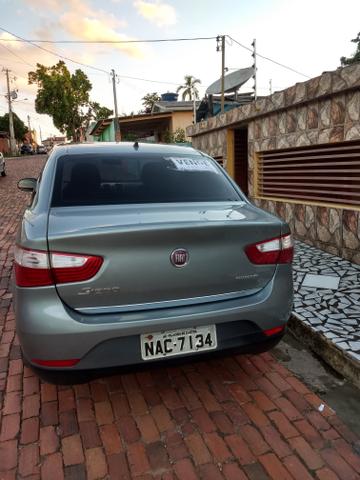 Vendo Gran Siena Attractive 1.4 2014 - Foto 3