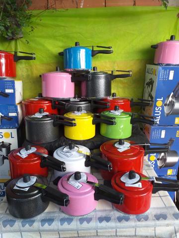 Panelas de pressão 4 litros meio