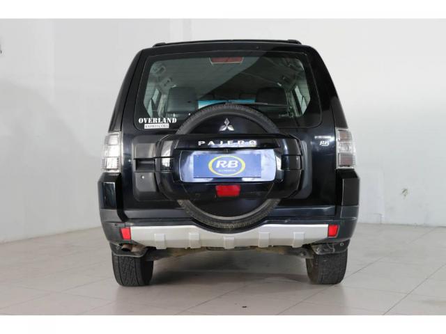 Mitsubishi Pajero GLS Full 3.8 V6 250cv 5p Aut. - Foto 5