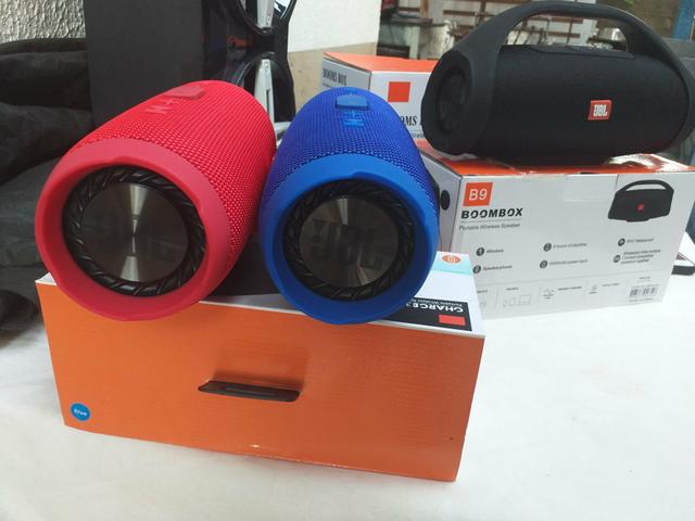 Caixinha jbl charge 3