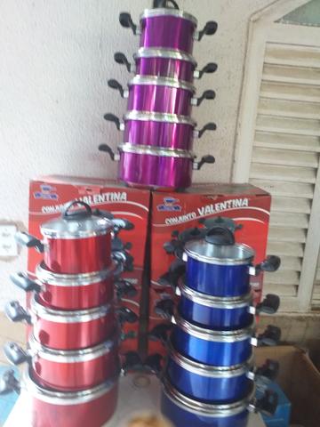 Jogo de panelas esmaltada com tampa de vidro