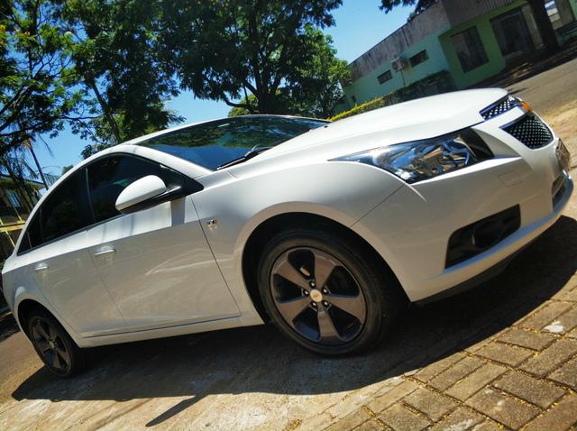 Cruze 1.8 LT