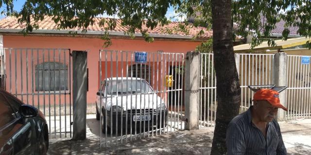 Terreno com 3 casas na Fazendinha em ótimo local 379.000 - Aceita carta e carro - Foto 3