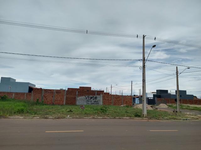 Terreno 14x20 de esquina no Nova Califórnia, próximo ao shopping!